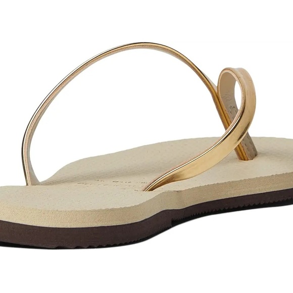 Havaianas Women's Sandals with Gold Straps - Picture 4 of 8